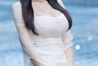 秀人网 – 吊带写真聊天！爱酱里的分享更像个幽默大师！