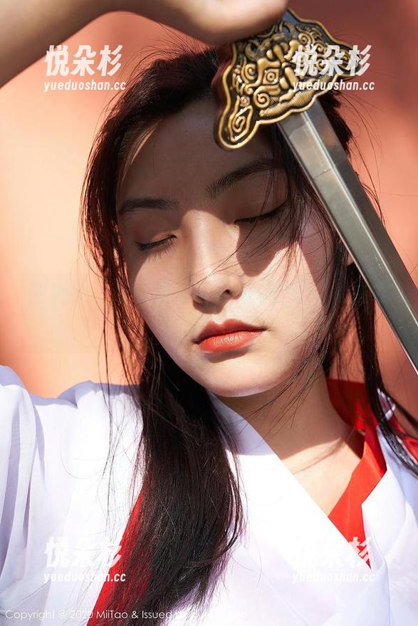 蜜桃社 - 唯有静香Mandy在线，棉袜才不只是袜子