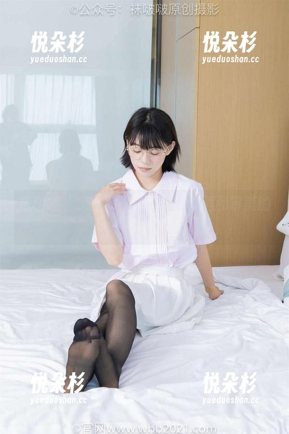袜啵啵 - 芝士的拖鞋写真，舒适和审美的碰撞！