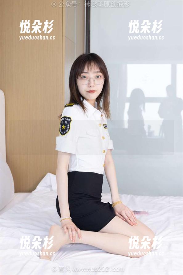 袜啵啵 - 苏苏的白色崛起：无圣光报道，合集上线！