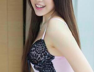 青豆客 – 欧阳妮娜娜的眼镜更新，美图说不出的“沉默”。这眼镜可是个话题喔