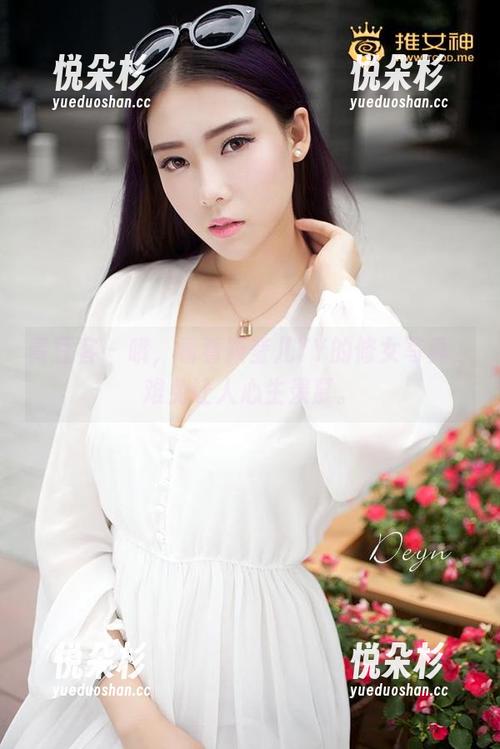 青豆客 - 哦，看看颖莹儿YY的修女写真，难免让人心生羡慕。