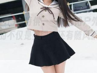 魅妍社 – 图库特供——关思阳户外写真，留给你的不仅是美图，还有随风飘来的野菜单！