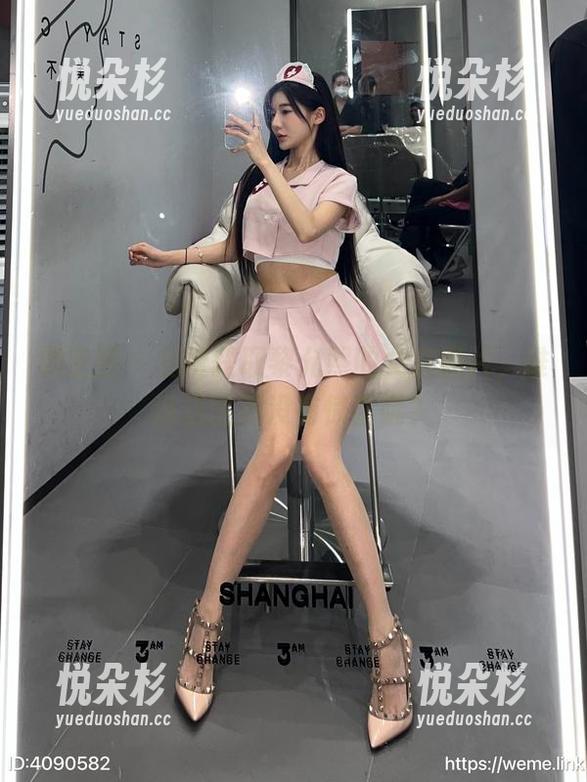 微密圈 - 免费获取黎允熙的女友图片，谁说这世间没有惊喜呢？