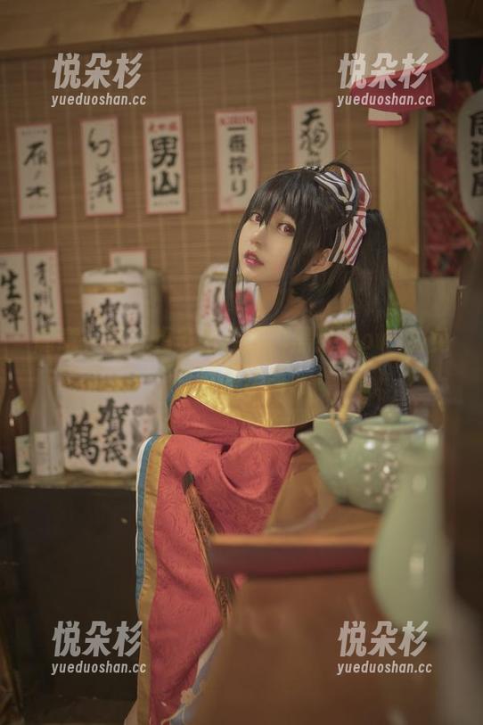 随意一看就想多看几眼，黑猫猫ovo的免费制服作品！